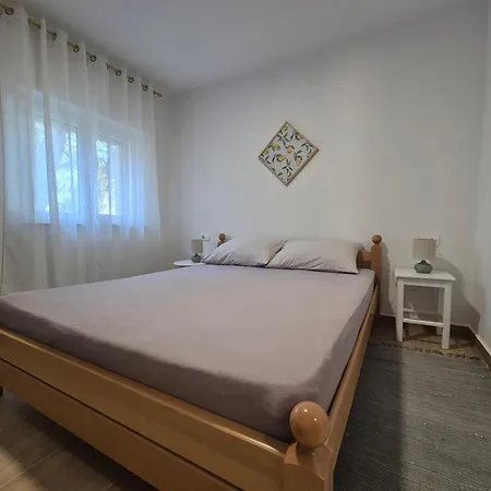 By The Sea Zavala, Hvar - 8774 Appartement Jelsa (Hvar)
